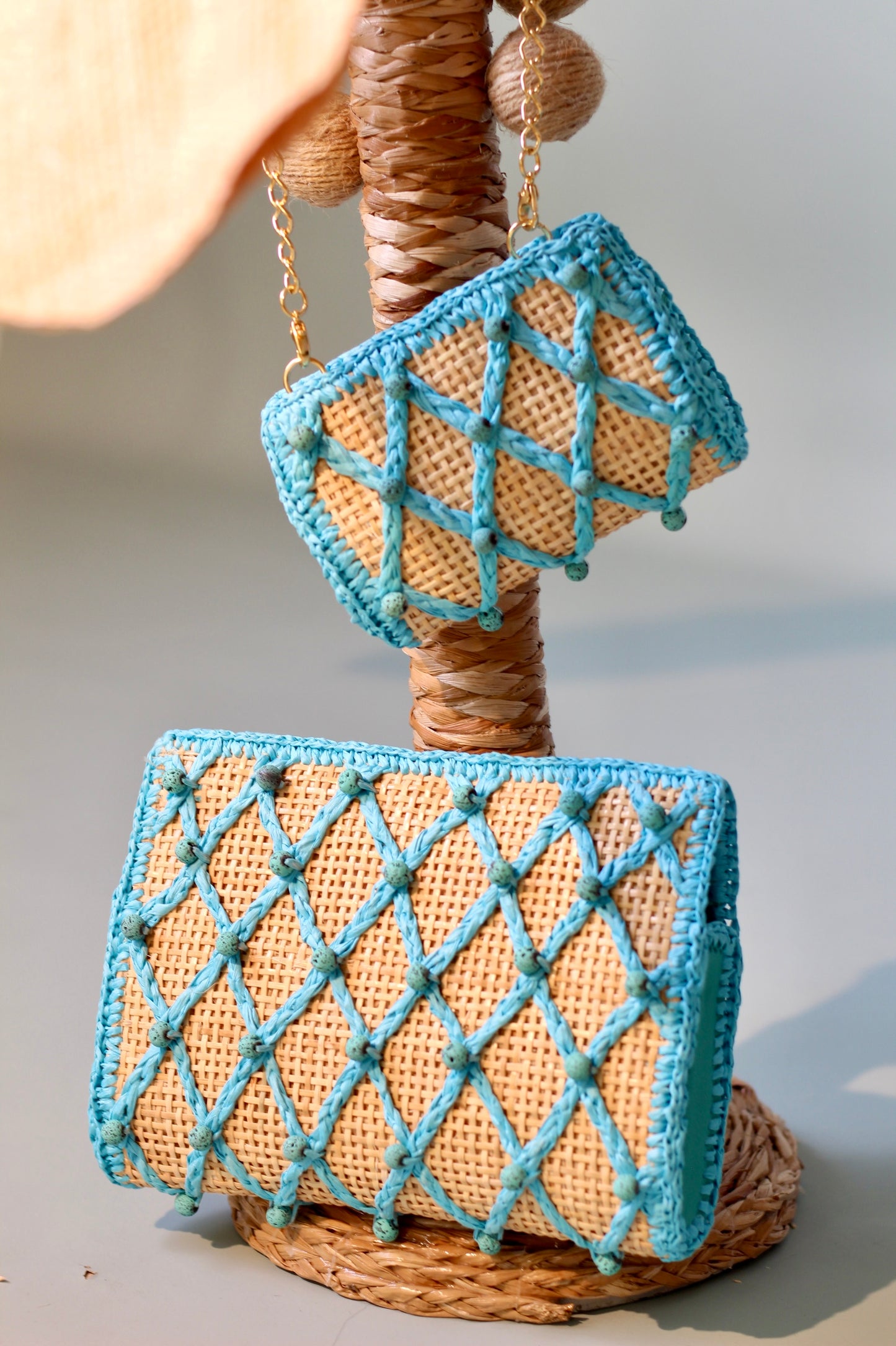 CLUTCH JEWEL VULCANO BABY BLUE