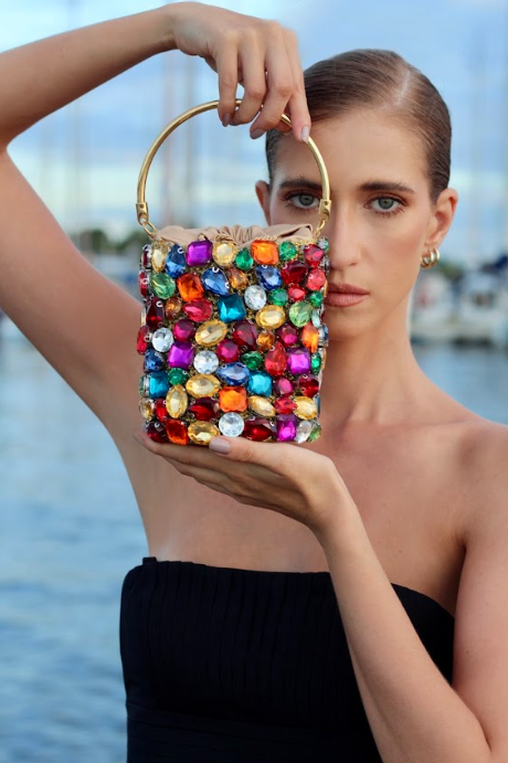 GOLDEN SHADOWS OF THE RAINBOW