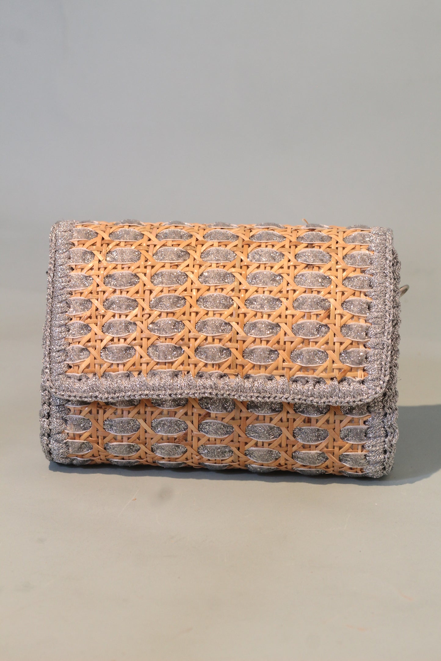 CLUTCH GLITTER MARE PRATA