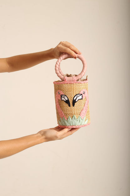 BUCKET FLAMINGO MARE