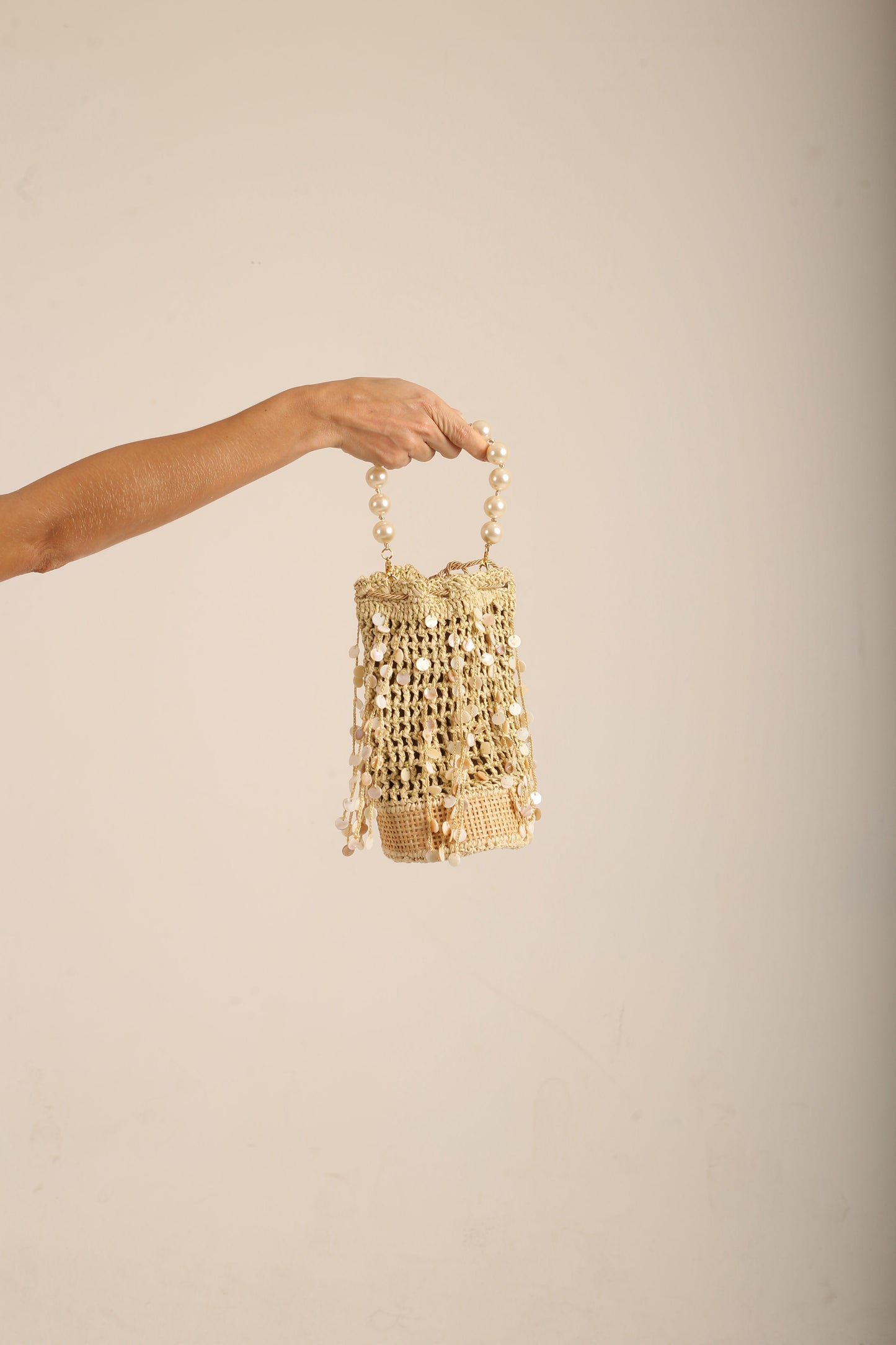 ISOLA PENDANTS BEIGE