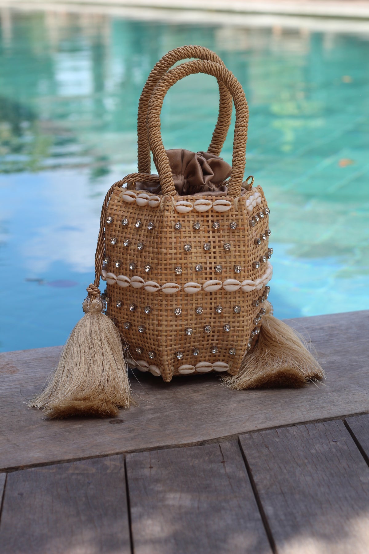 KIKI PETIT LINED CONCHES AND CRYSTALS